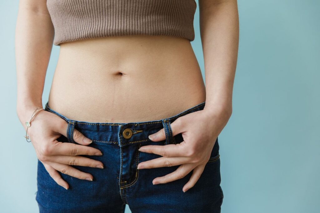 ORABELLA-Blog-Perder-grasa-abdominal-de-forma-saludable-1024x682